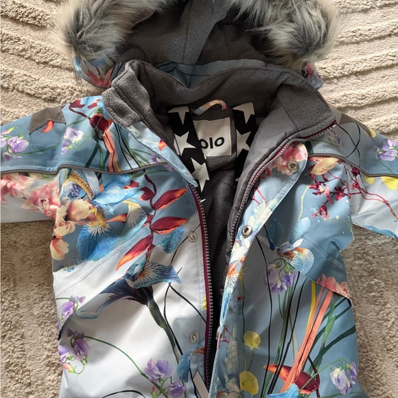 Molo Snowsuit with floral print and Faux Fur Hood - Picture 4 of 5